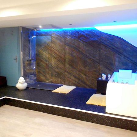 Ferienwohnung Les Pieces Du Puzzle Dunkirk Exterior foto